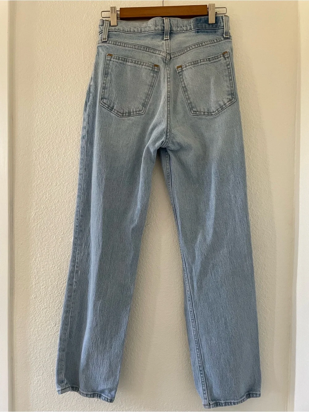 Abercrombie & Fitch 90’s ultra high rise straight 27s